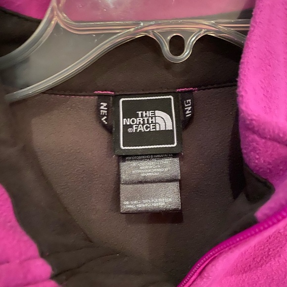 The North Face Zip Up Fleece - Picture 6 of 8